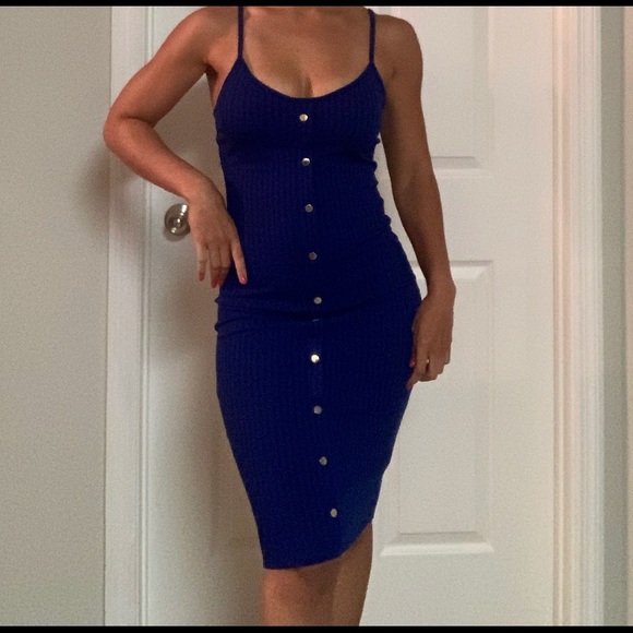 THE INGRID DRESS - Picture 7 of 15